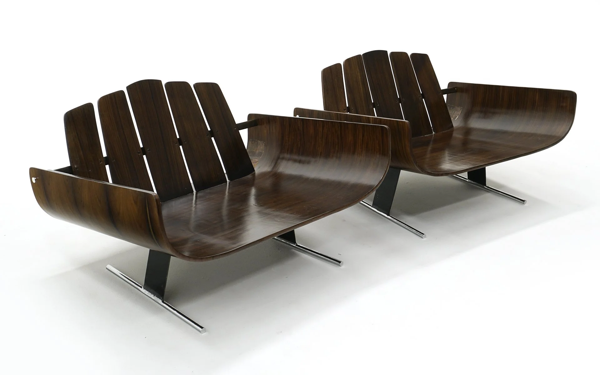 Pair Jorge Zalszupin lounge Chairs in Black Leather and Brazilian